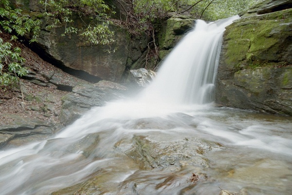 Ten foot falls @ Raven Cliff